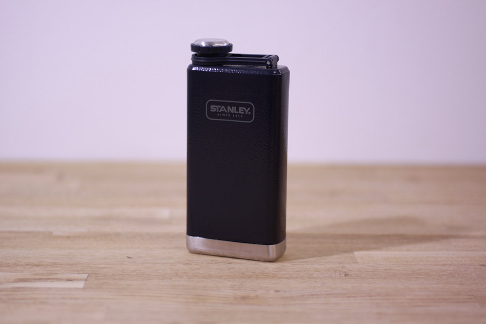 STANLEY(スタンレー) SS フラスコ 0.23L ネイビー 01564-024 薄くて丈夫、使いやすい