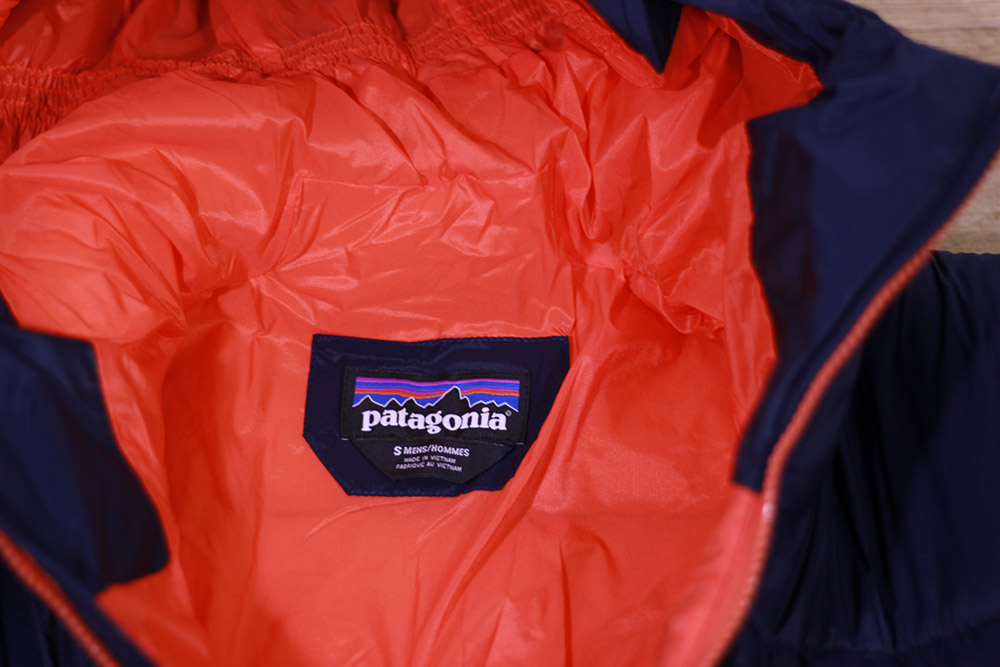 patagonia(パタゴニア) M's Hyper Puff Hoody 84390 首回り